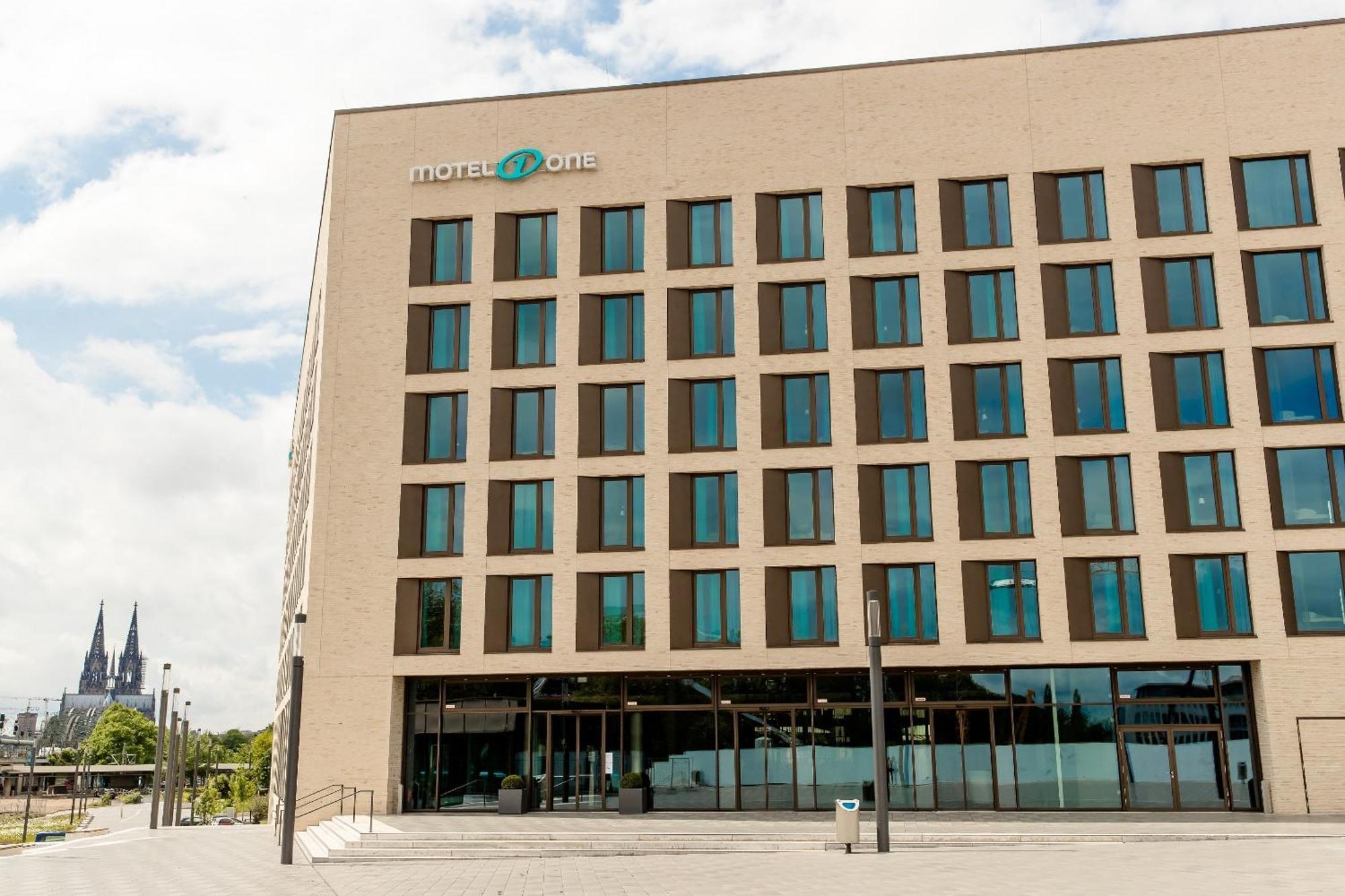 Motel One Koeln-Messe Exterior foto