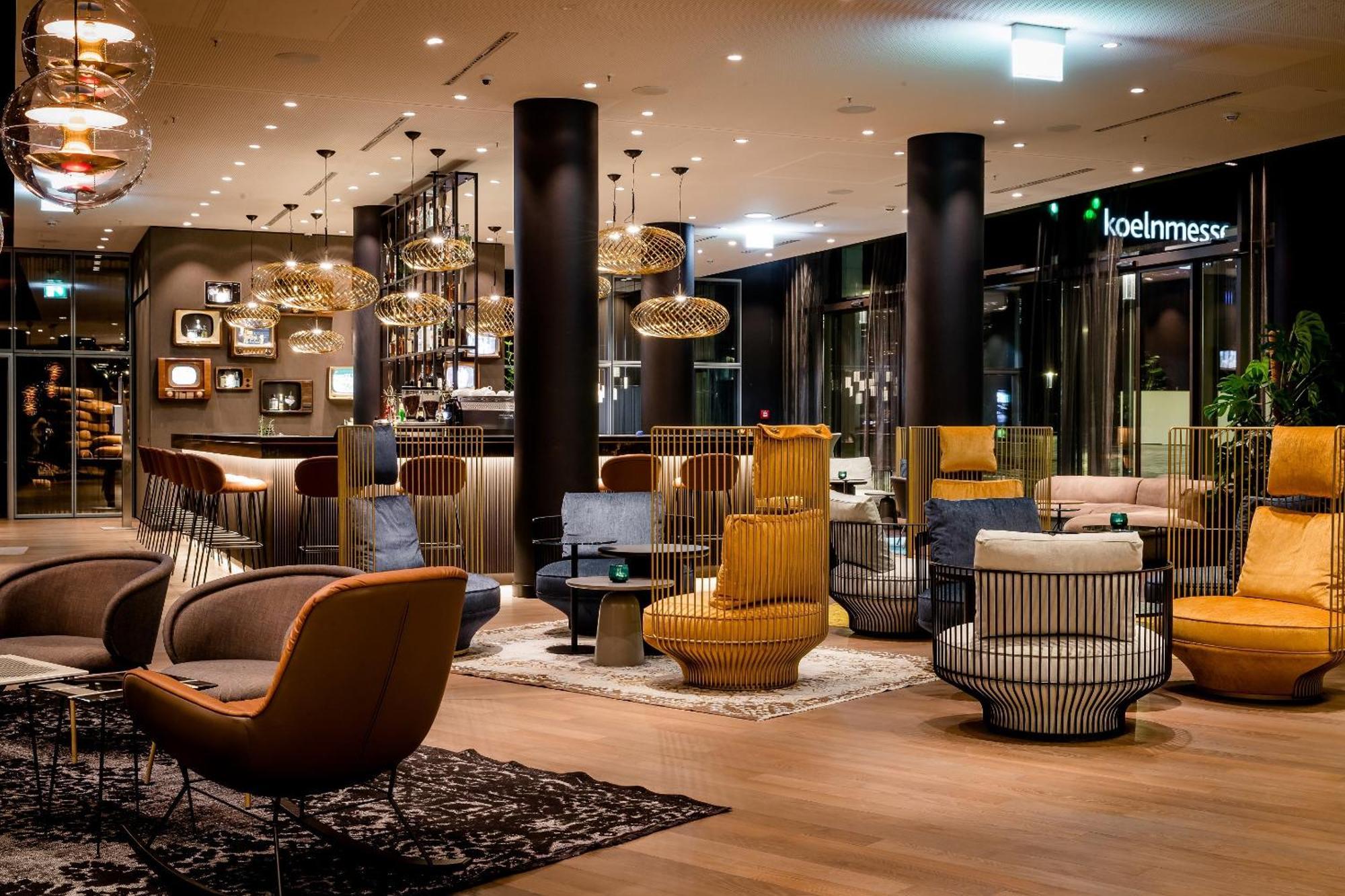 Motel One Koeln-Messe Exterior foto