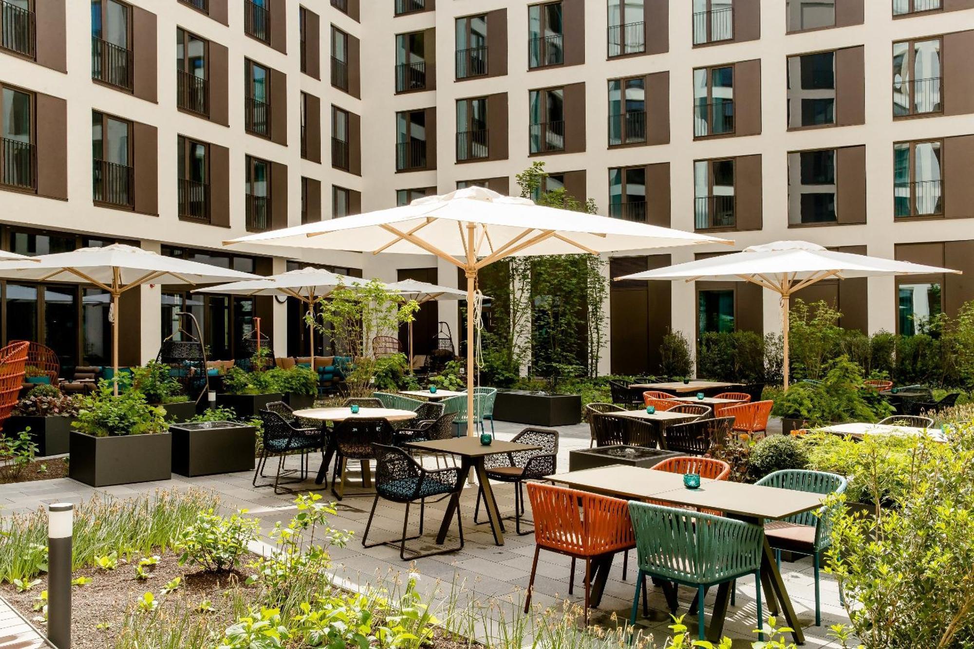 Motel One Koeln-Messe Exterior foto