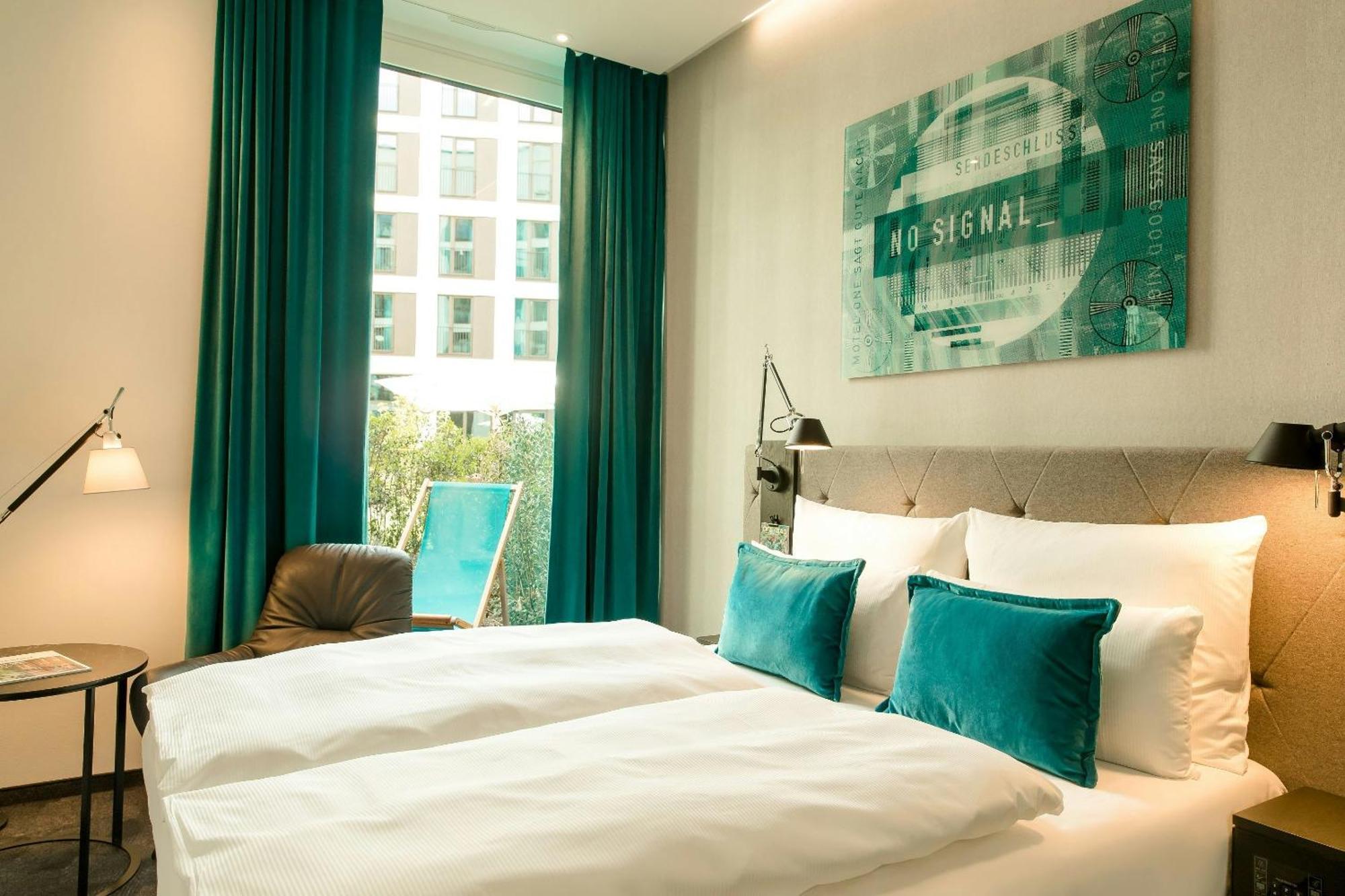 Motel One Koeln-Messe Exterior foto